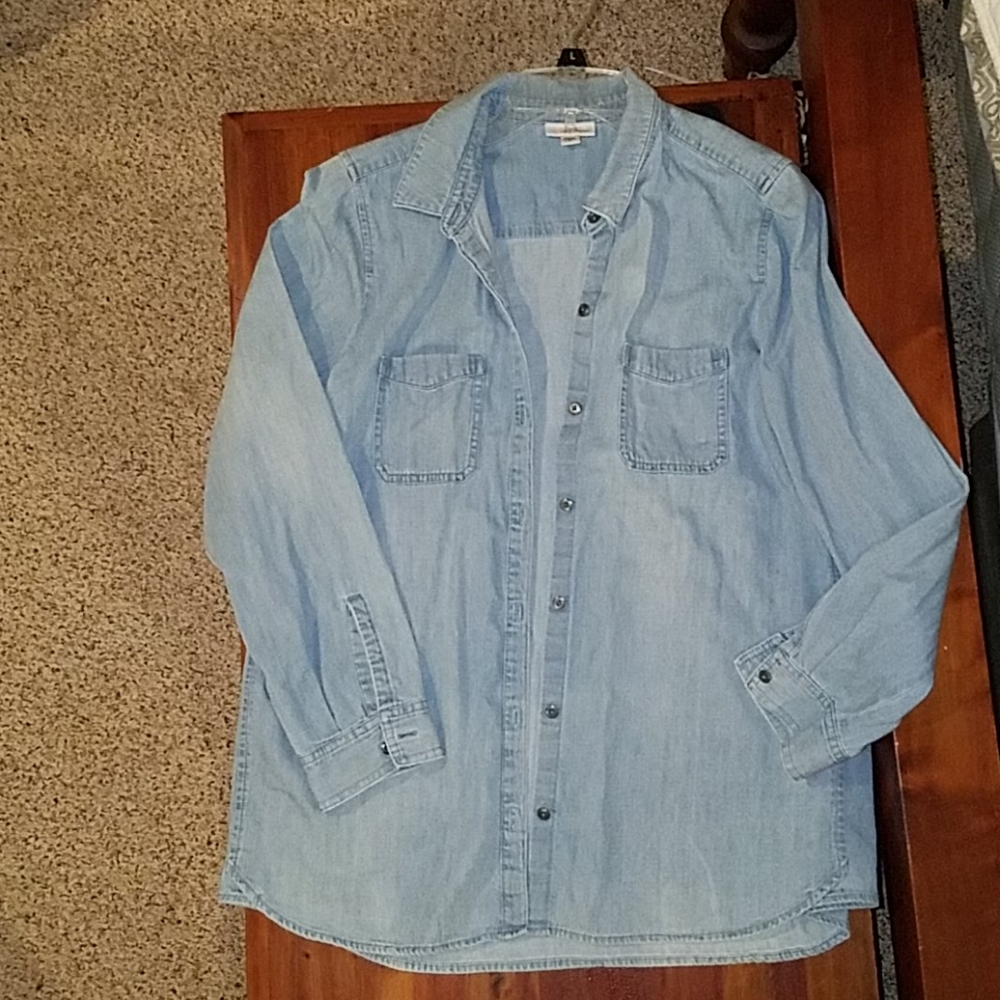 100% cotton light wash Jean jacket